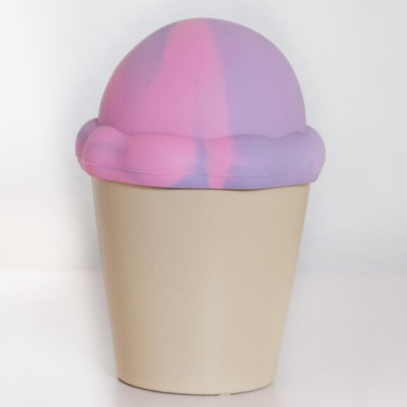 Candle Vanilla Sprinkle Gelato - Picture 2 of 5